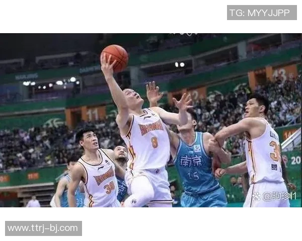 赛后分析:北京篮球队与西安篮球队的技术对决与战术解析 赛后分析:北京篮球队与西安篮球队的技术对决与战术解析