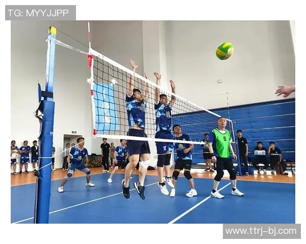 赛后分析:成都排球队与西安排球队耐力对决的精彩瞬间与战术探讨 赛后分析:成都排球队与西安排球队耐力对决的精彩瞬间与战术探讨