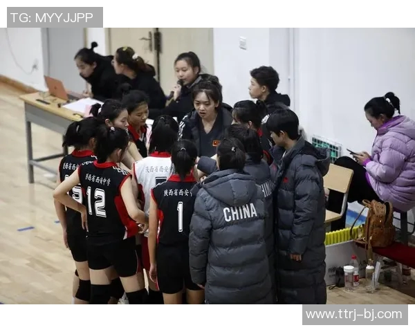 赛后分析:西安排球队与深圳排球队的耐力对决全景回顾 赛后分析:西安排球队与深圳排球队的耐力对决全景回顾