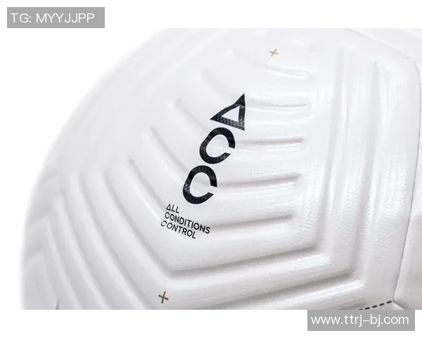 足球明星拒绝耐克背后的深层原因与品牌选择的影响分析