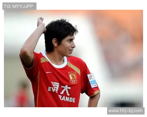 足球明星球衣头像的魅力解析与球迷文化的深度探讨