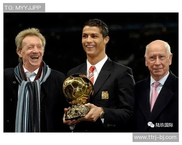 足球明星的职业生涯：从青涩少年到世界顶级球员的奋斗历程与荣耀时刻