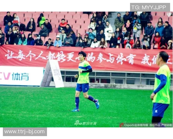 足球明星纷纷转会中国联赛背后的原因与影响分析